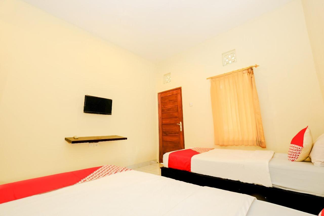 Oyo 2521 Uluwatu Cahya Guest House Exterior foto